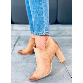 Botki na słupku Ankara Camel brązowe 1