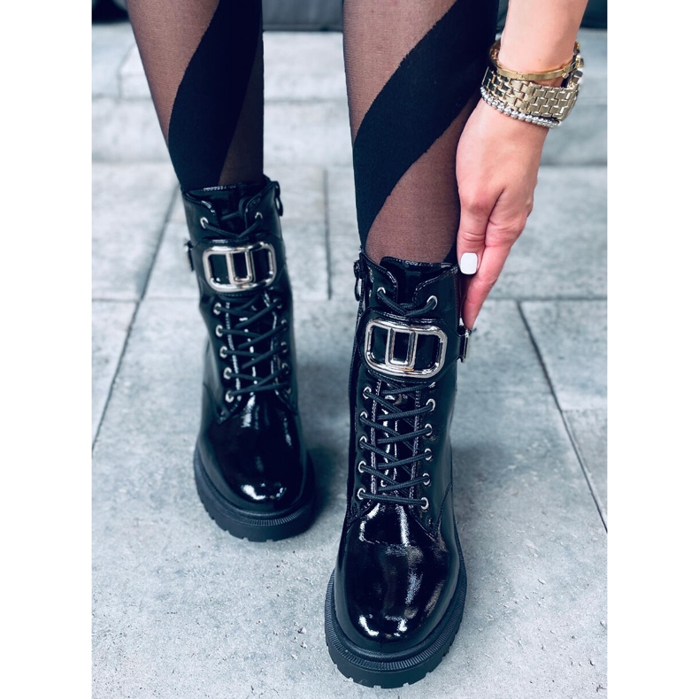 Botki lakierowane Mila PATENT(BLACK) czarne 2