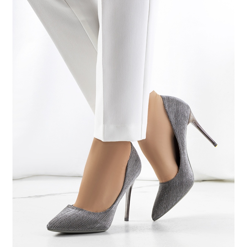 BM Srebrne błyszczące szpilki Mckee srebrny 1