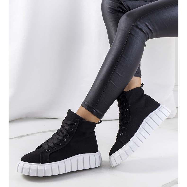 BM Czarne trampki na platformie Horizo 1