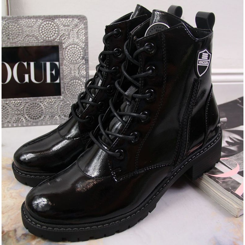 Botki ocieplane Vinceza W JAN138A czarne lakierowane 2