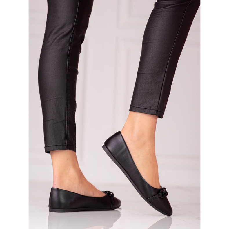 W. Potocki Czarne baleriny damskie w szpic z łańcuszkiem Potocki 1