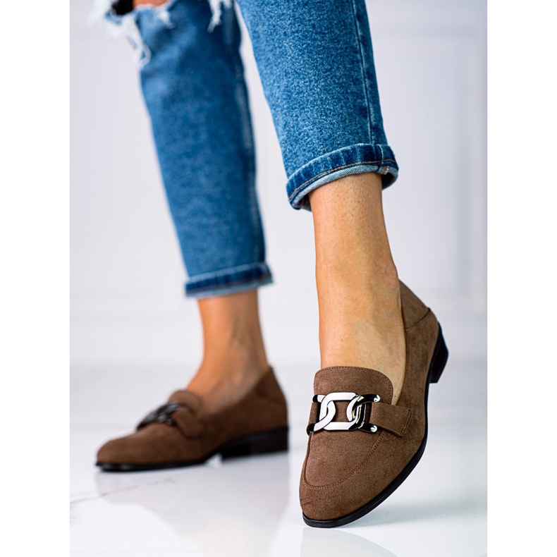 Eleganckie mokasyny damskie z łańcuszkiem Vinceza brązowe 1