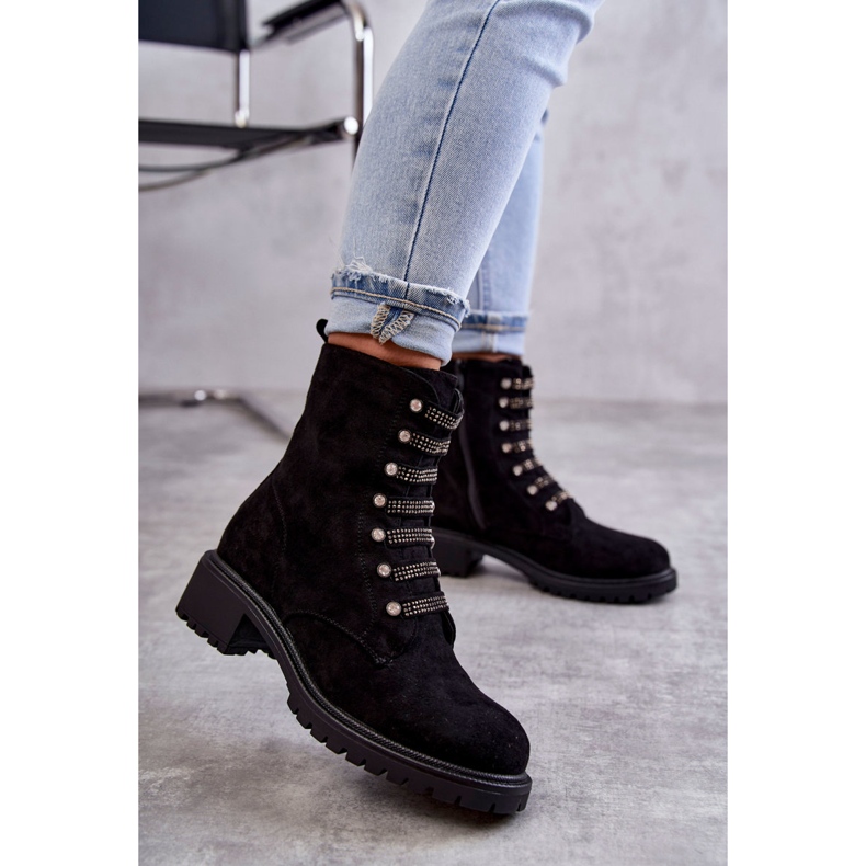 PG1 Zamszowe Botki Z Ozdobnymi Paskami Czarne Malesia 1