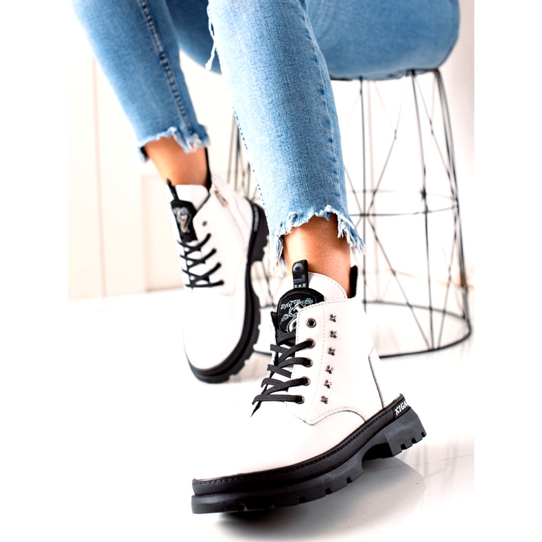 Botki białe ocieplane Filippo DBT3063/21 WH 1