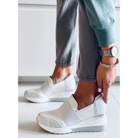 PA1 Półbuty na koturnie Zelda White białe 2