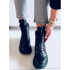 Botki na wysokiej podeszwie Edvin Black czarne 2