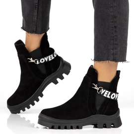 Botki Zamszowe Wsuwane Z Ozdobą Filippo DBT3927 Czarne 1