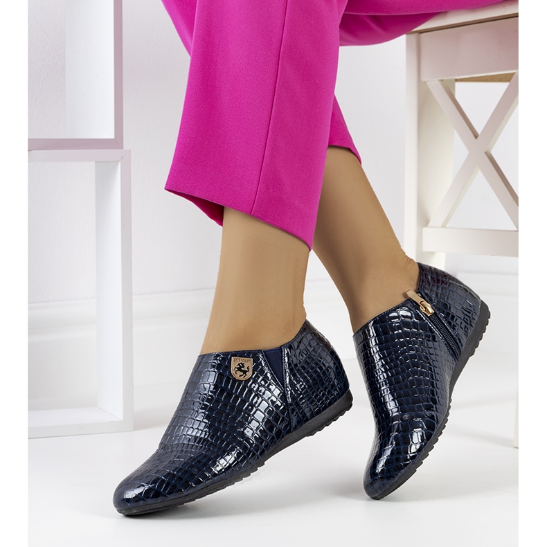 Granatowe lakierowane półbuty Nelec niebieskie 1