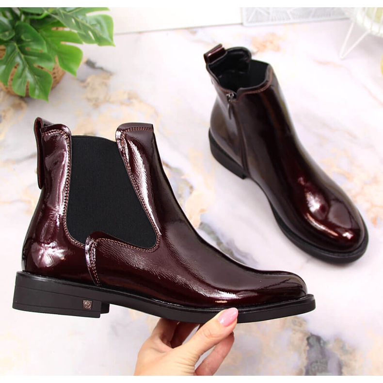 Botki damskie lakierowane ocieplane bordowe Potocki WOL93B bordowy 1