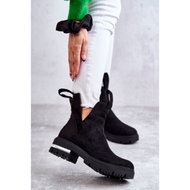 PS1 Zamszowe Botki Z Wycięciami Czarne Elvera 1