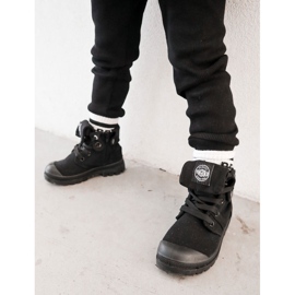 PA1 Wysokie Dziecięce Trampki Wiązane Czarne Tobby 1