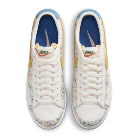 Buty Nike Blazer Low Platform W DV3210-100 białe wielokolorowe 1