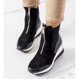 PA1 Czarne sneakersy na koturnie Triaca 2