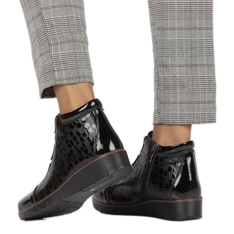 Skórzane botki na koturnie ocieplane Filippo W PAW277A czarne 1