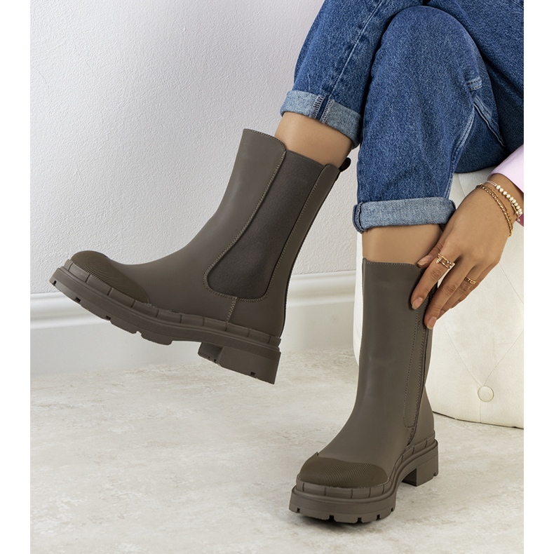 Ciemnozielone matowe botki Antede 1