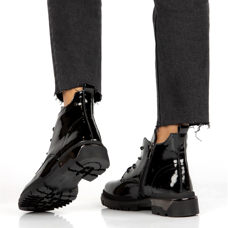 Botki Lakierowane Ocieplane Filippo DBT4173 BK czarne 4