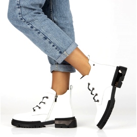 Botki Lakierowane Ocieplane Filippo DBT4173 Białe 3