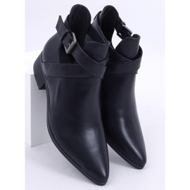 PA1 Botki cut out Hewitt Black czarne 2