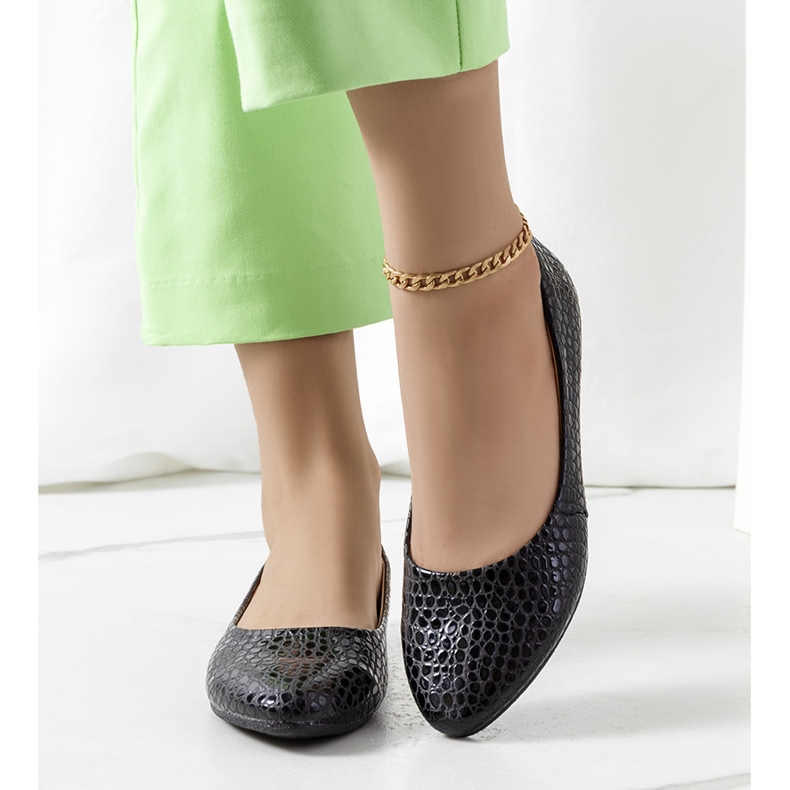 Inna Czarne baleriny Aquarine 1