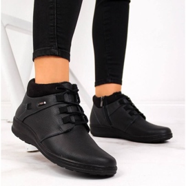 Botki skórzane ocieplane Helios W H521A czarne 2