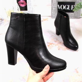 M. DASZYŃSKI Botki damskie na słupku ocieplane czarne M.Daszyński 1