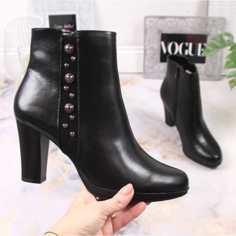 Botki na słupku z ozdobą ocieplane Jezzi W JEZ384 czarne 1