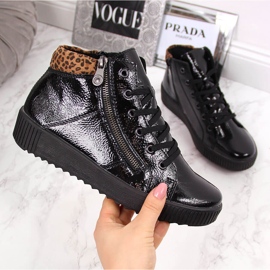 Botki damskie lakierowane czarne Rieker M6434 2