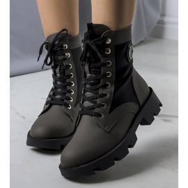 BM Zielone ocieplane traperki Orozo czarne 2