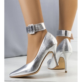 PA1 Srebrne metaliczne szpilki Janin srebrny 1