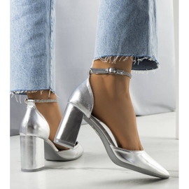 BM Srebrne czółenka z cyrkoniami Leighton srebrny 1