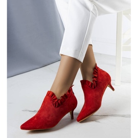 BM Czerwone czółenka z cholewką Gavri 1