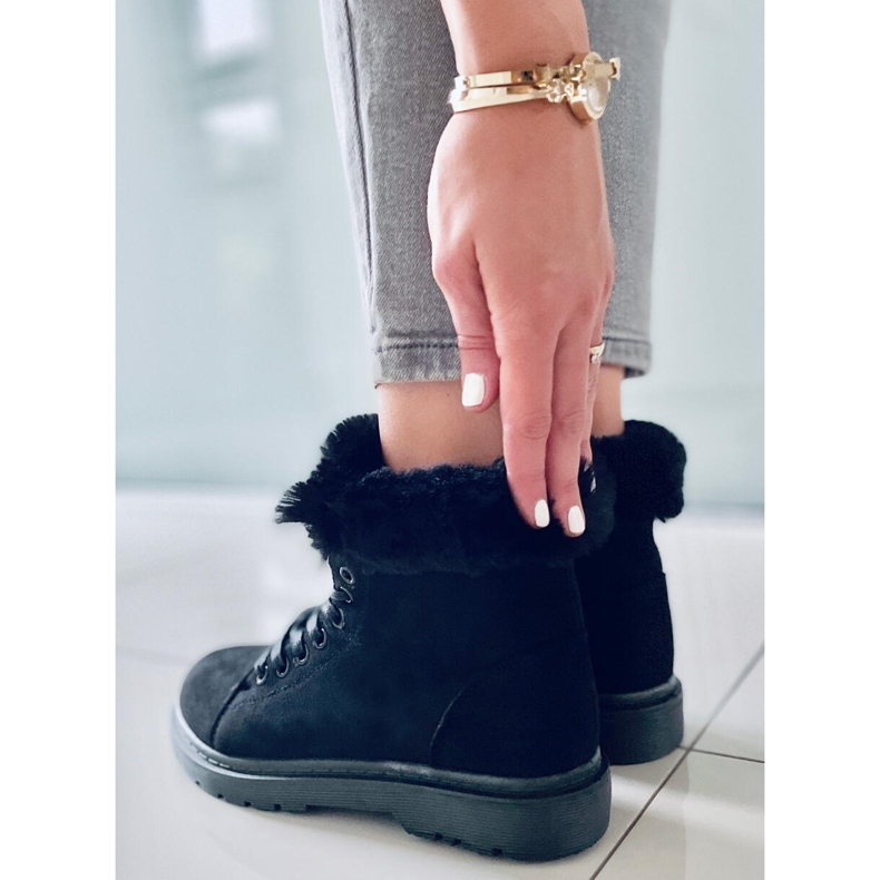 BM Botki sznurowane z futerkiem Morena Black czarne 1