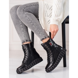 W. Potocki Workery damskie na platformie Shelovet czarne 1