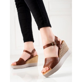 Clowse Lekkie Sandałki Na Koturnie brązowe 1