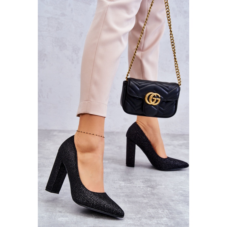 Błyszczące Czółenka Na Słupku Czarne Elmira 2