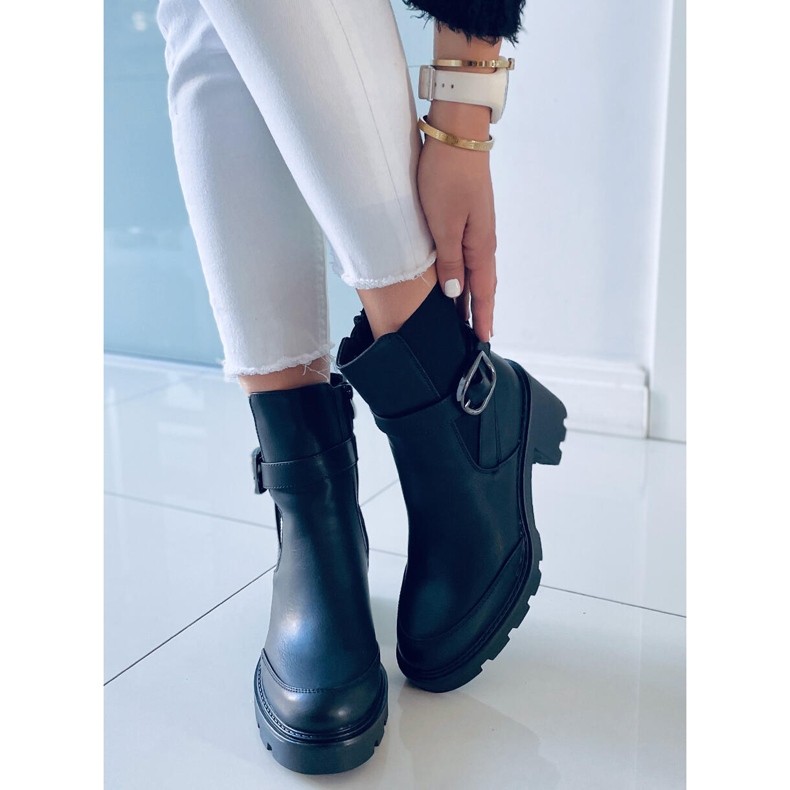 PA1 Botki na szerokim obcasie Carter Black czarne 1