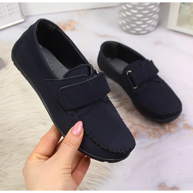 Mokasyny chłopięce na rzep granatowe Kornecki 6804 niebieskie 1