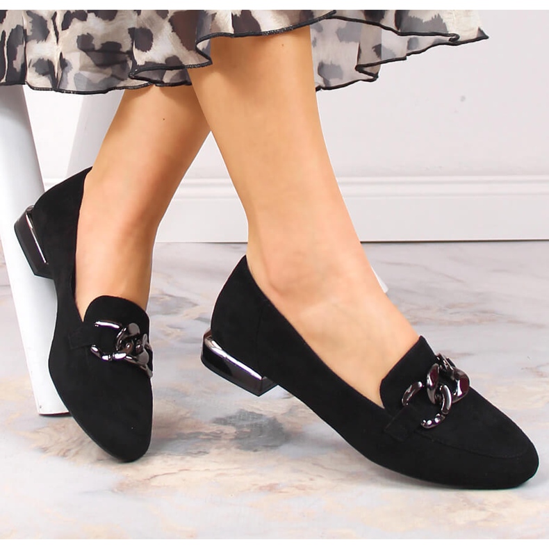 Półbuty zamszowe damskie z łańcuszkiem Sergio Leone MK739 czarne 1