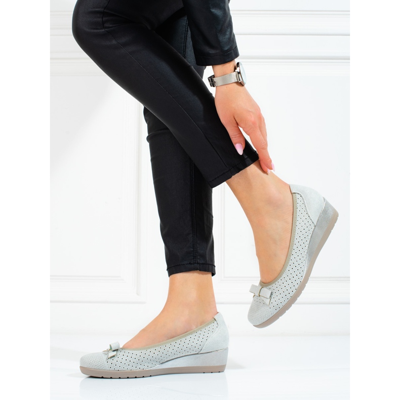 W. Potocki Czółenka damskie na niskiej koturnie Potocki ażurowe szare 2