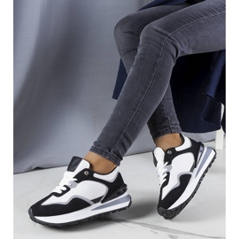 BM Czarne sneakersy na platformie Genevieve 1