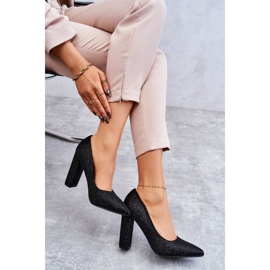 Błyszczące Czółenka Na Słupku Czarne 4