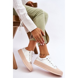 Damskie Lakierowane Trampki Na Platformie GOE LL2N4020 Białe 1