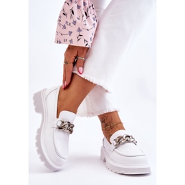 Skórzane Mokasyny Z Łańcuchem GOE LL2N4038 Białe 2