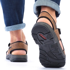 Komfortowe sandały męskie na rzepy brązowe Rieker 26156-25 10