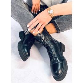 BM Botki ażurowe sznurowane Wyman Black czarne 2