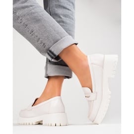 Białe damskie loafersy na platformie Shelovet 3