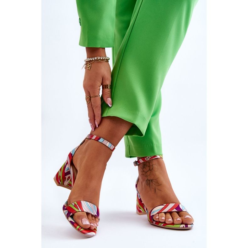 FB1 Satynowe Sandały Na Niskim Obcasie We Wzory Beżowo-Niebieskie Quincy brązowe 1