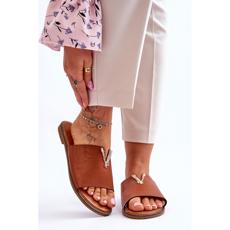 FJ1 Damskie Klasyczne Klapki Z Ozdobą Camel Bertha brązowe 1