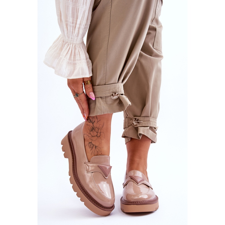 Vinceza Lakierowane Damskie Mokasyny Na Platformie Z Ozdobą Beżowe Jonett beżowy 1